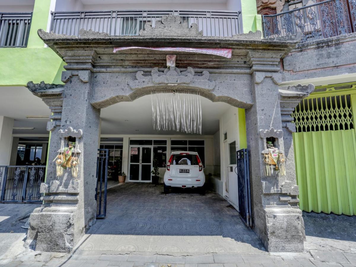Oyo 3950 The Ratna Hotel Кута Экстерьер фото